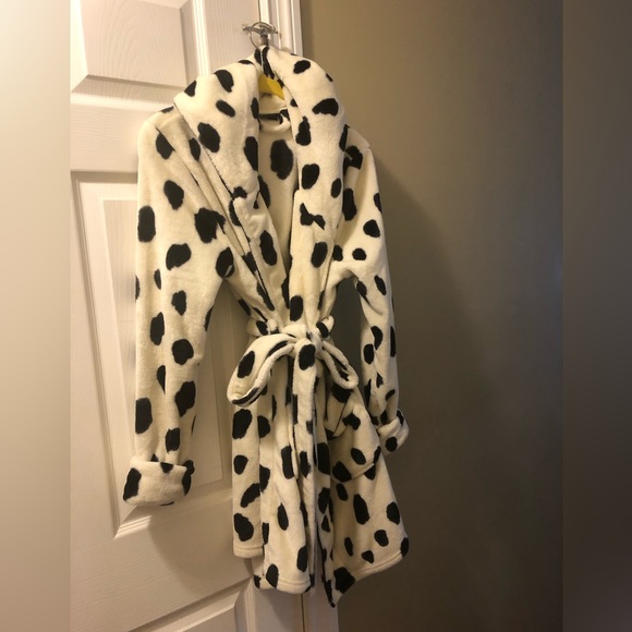 Super soft fleece mini robe with hood - Picture 3 of 6